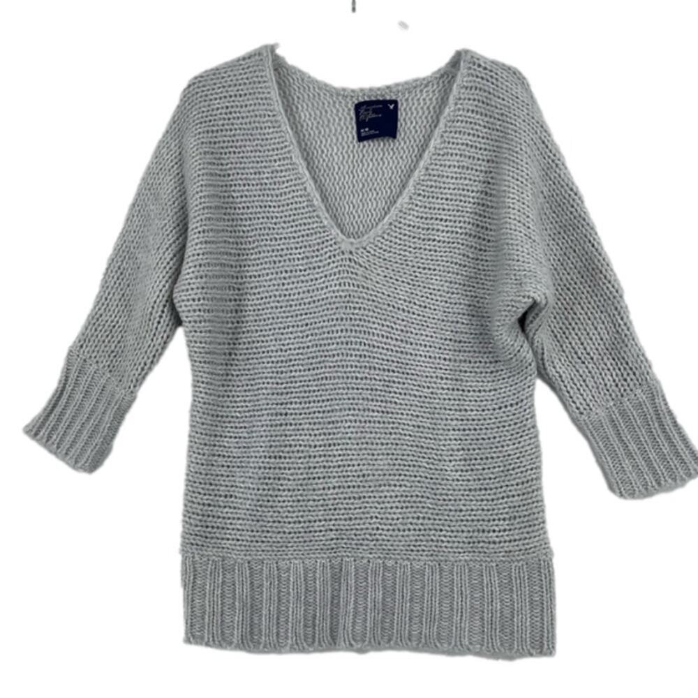 American Eagle Sweater Size M Gray Wool Mohair Blend Loose Knit V Neck